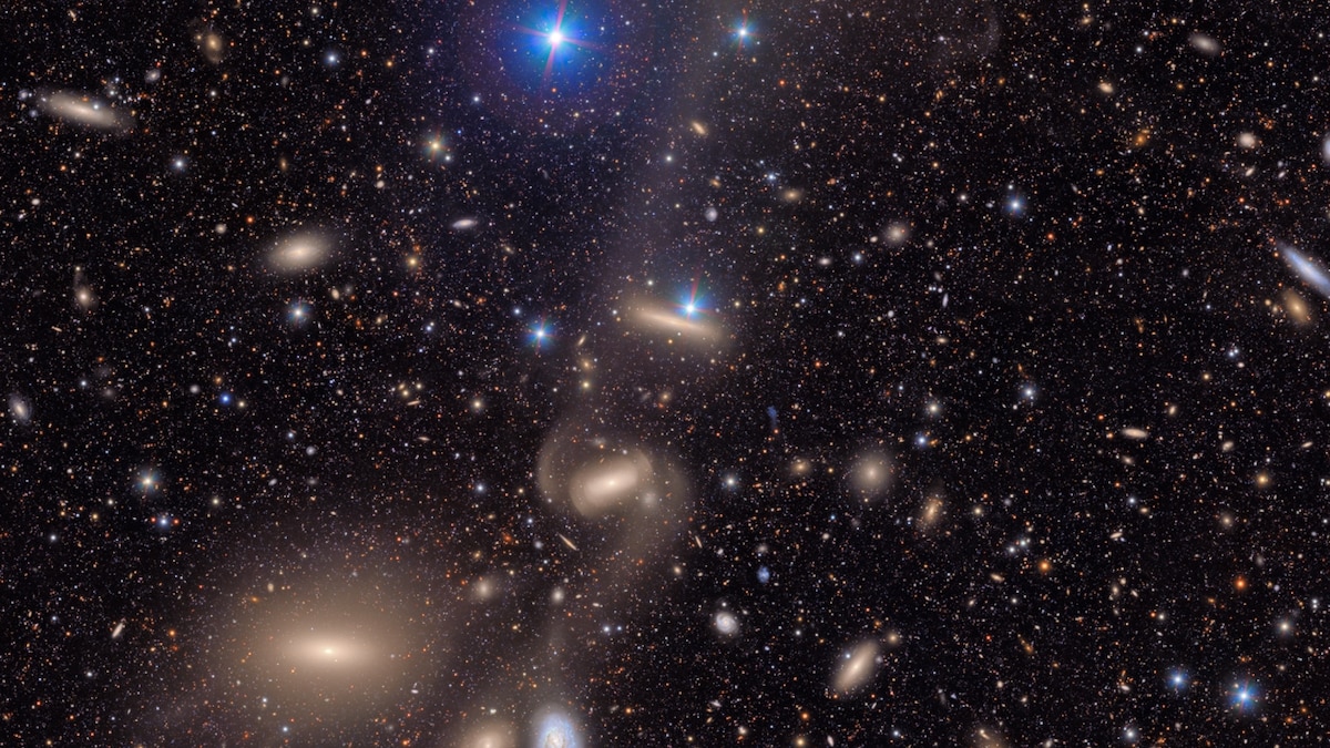 KIPAC1's tweet card. The Vera C. Rubin Observatory is expected to discover 20 billion new galaxies over the next decade.