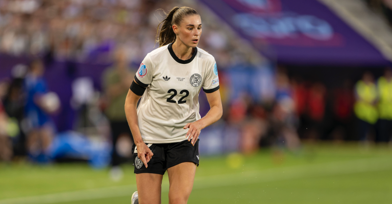 SIGermany's tweet card. Deutschland gegen Spanien bei der Frauen-EM 2025 im Halbfinale. Kann sich das DFB-Team gegen die amtierenden Weltmeisterinnen durchsetzen oder kommt Spanien ins Finale? So seht Ihr Deutschland gegen...