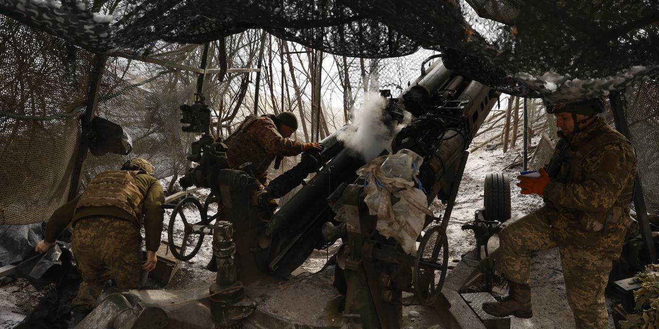oneil_ak's tweet card. Defenders can hold out against Russians for now, but impact of U.S. weapons and intelligence halt will “cascade and compound” over time.