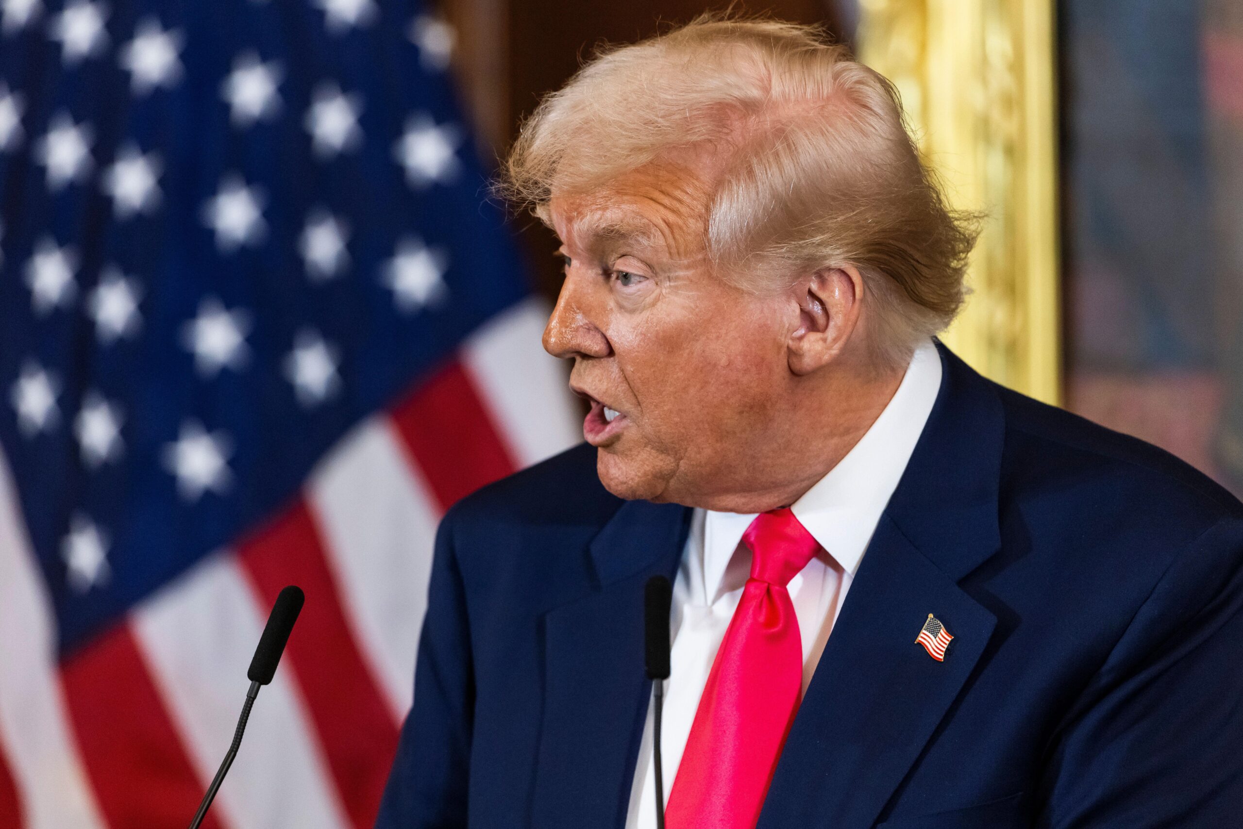 RSBNetwork's tweet card. Photo: Alamy President Donald Trump escalated his feud with Sen. Adam Schiff, D-Calif., on Sunday by publicly accusing the longtime political rival of mortgage fraud and calling for his imprisonment....