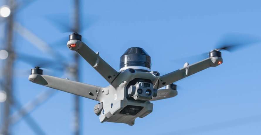 drones_rpas's tweet card. Convierte tu dron DJI a C5 o C6 con kits certificados. Cumple la normativa europea STS 01 y STS 02 con FTS y paracaídas homologados.