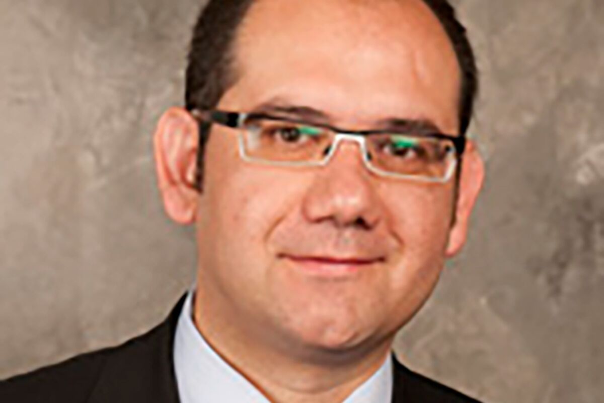 basteiro's tweet card. The Bank of Spain appointed US Federal Reserve official David Lopez Salido as chief economist.