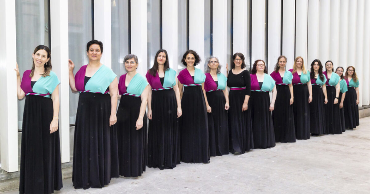 meritxell_tena's tweet card. El cor Voxalba inaugura el cicle 'Vespres musicals' al Monestir de Pedralbes