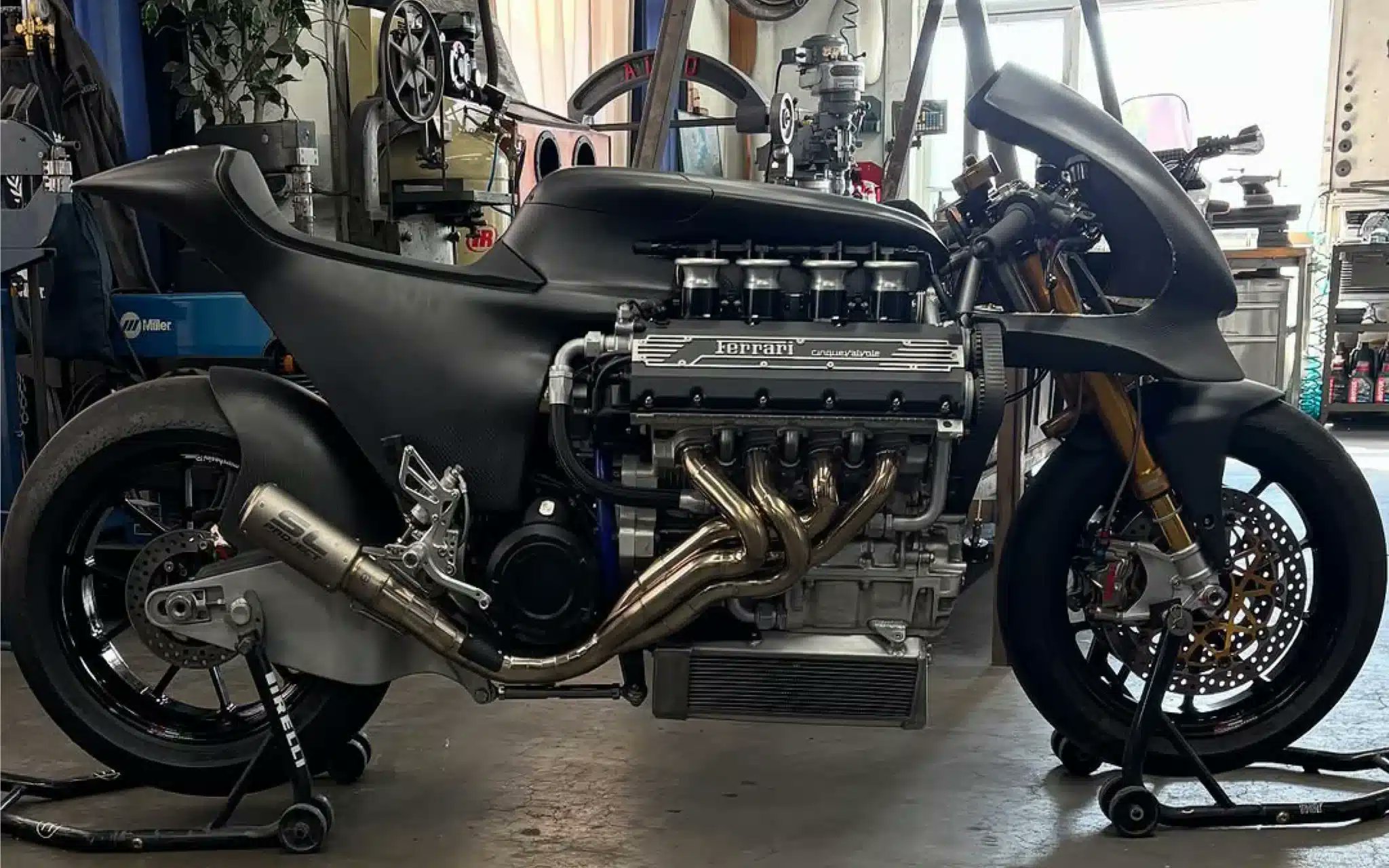 Hagerty's tweet card. Custom bike builder Maxwell Hazan has crafted a mesmerising motorcycle around the V-8 engine of a Ferrari F355.