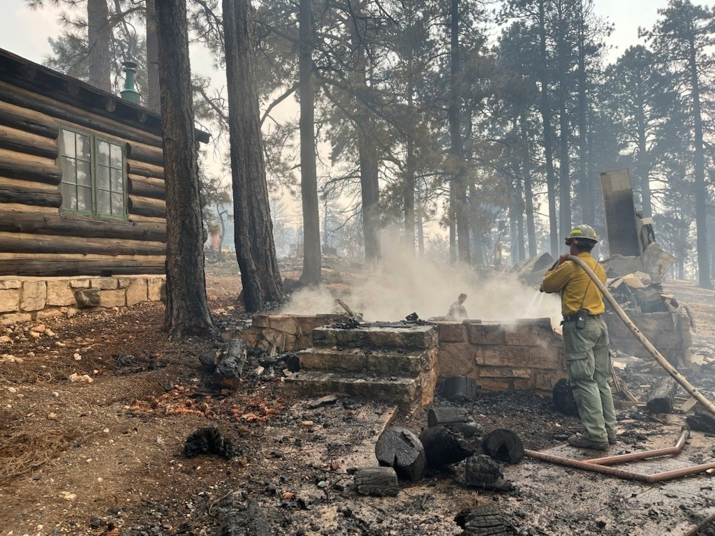 firenation's tweet card. A fast-moving wildfire destroyed a historic lodge and dozens of other structures on the Grand Canyon’s North Rim, forcing officials to close access to that area for the season, the park said Sunday.