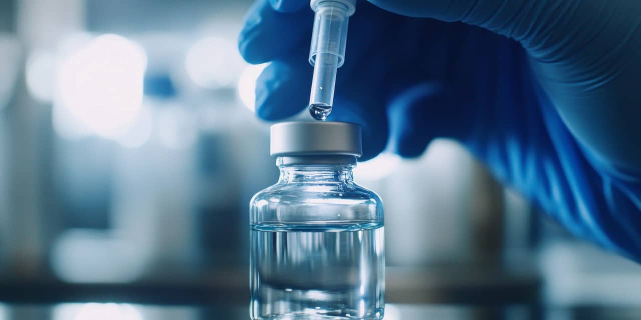 Pugna4Veritas's tweet card. Sarepta stock has tanked. Most investors don’t see the drugmaker’s executive management as credible following the failure to disclose a patient death, a BMO survey suggests.