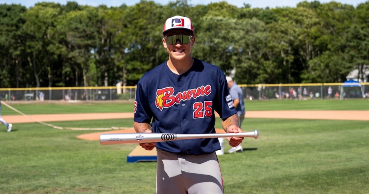 RileyMcFerran's tweet card. HawgBeat provides stat updates, video and more for Diamond Hogs baseball players that are competing in summer baseball leagues.