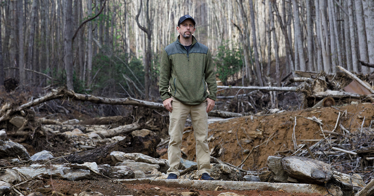 JenBerryHawes's tweet card. As Hurricane Helene barreled toward Yancey County in North Carolina, communities along the Cane River in the Black Mountains were particularly vulnerable. But there were no evacuation orders, and few...