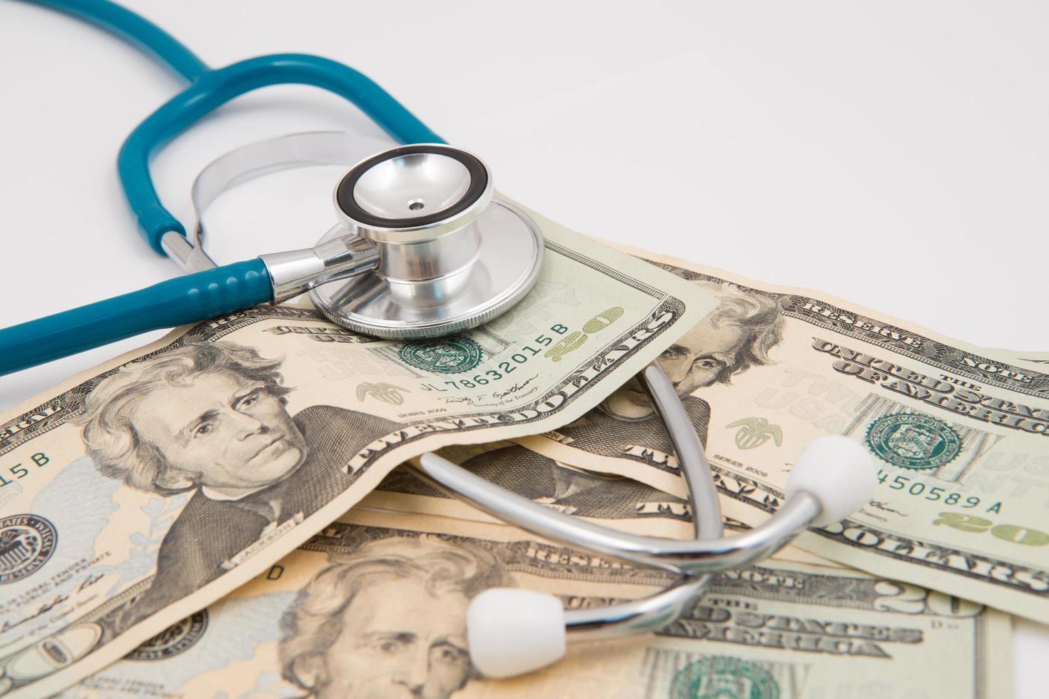 TheMAHA_Report's tweet card. A deep dive into regulatory capture in American health policy—how public agencies became tools of corporate power, and what it will take to break the cycle.
