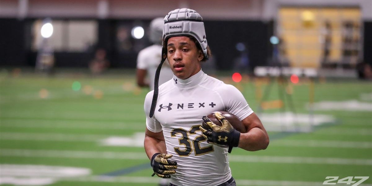 Dawgs247's tweet card. Georgia is still working on some options in the 2026 recruiting class, but there are already some 2027 running back options in mind.