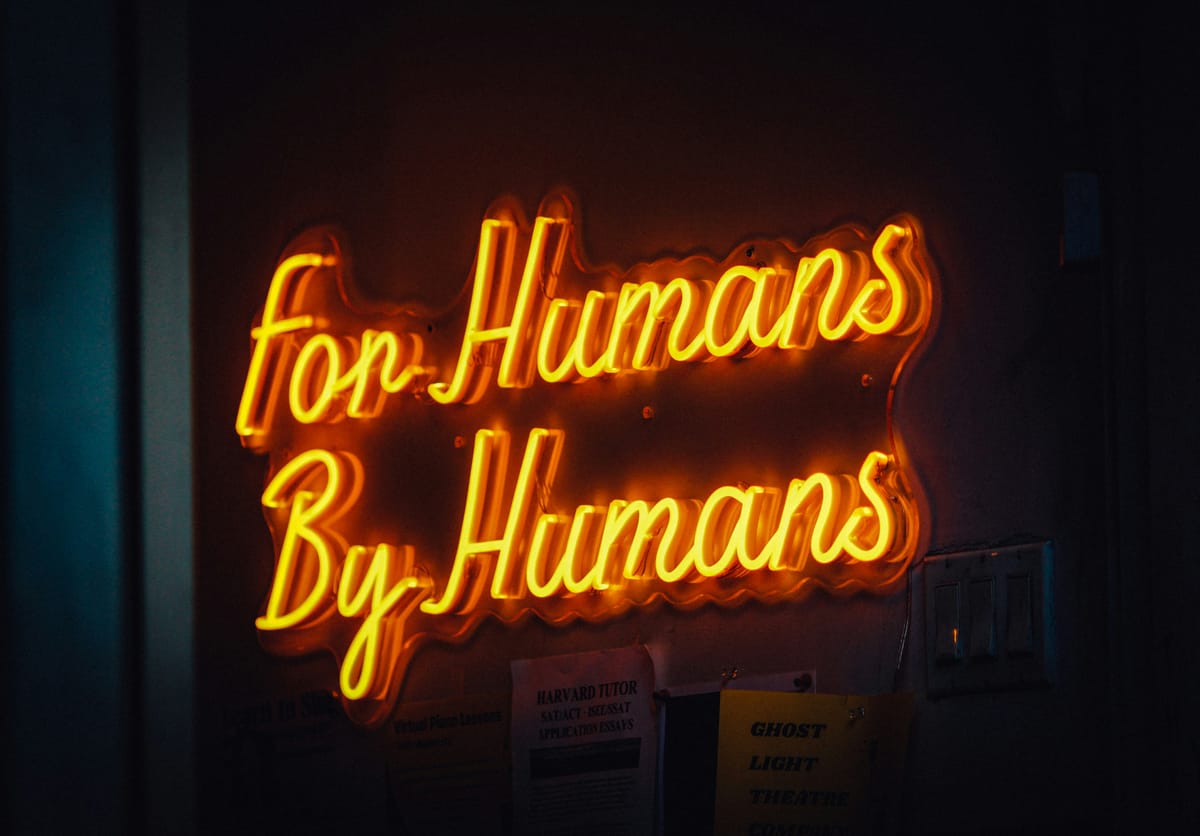 dmhj's tweet card. AI is not going to save media companies, and forcing journalists to use AI is not a business model.