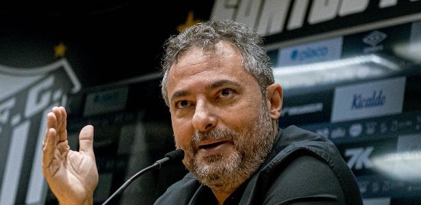 lucas_musetti's tweet card. O Santos pensa em contratar mais reforços após entrar em acordo com Mayke, lateral-direito do Palmeiras.O Peixe reavaliou o elenco após duas derrotas consecutivas no Campeonato Brasileiro e vê duas...