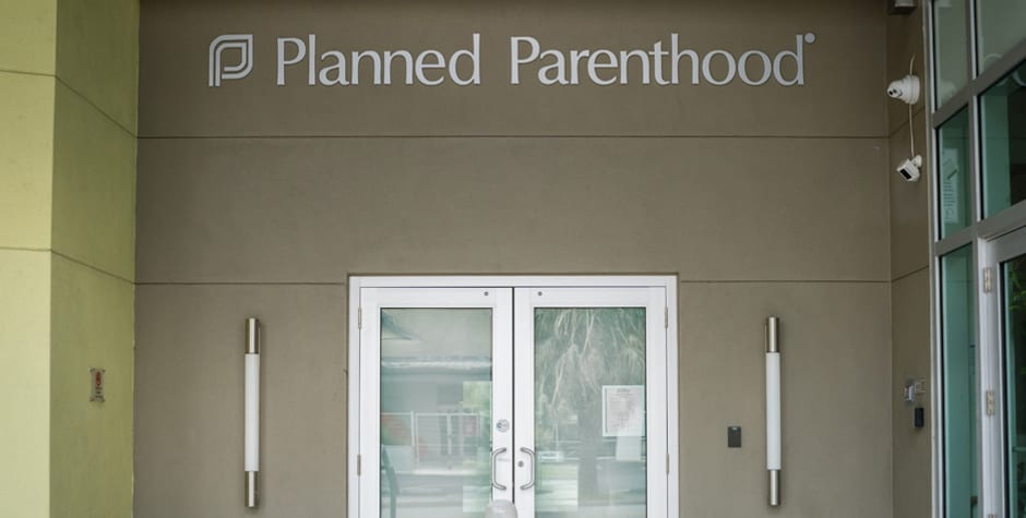 JaySekulow's tweet card. Just days after Planned Parenthood launched a lawsuit against the Trump Administration for refusing to subsidize it with your tax dollars, another abortion provider is following their lead. On...
