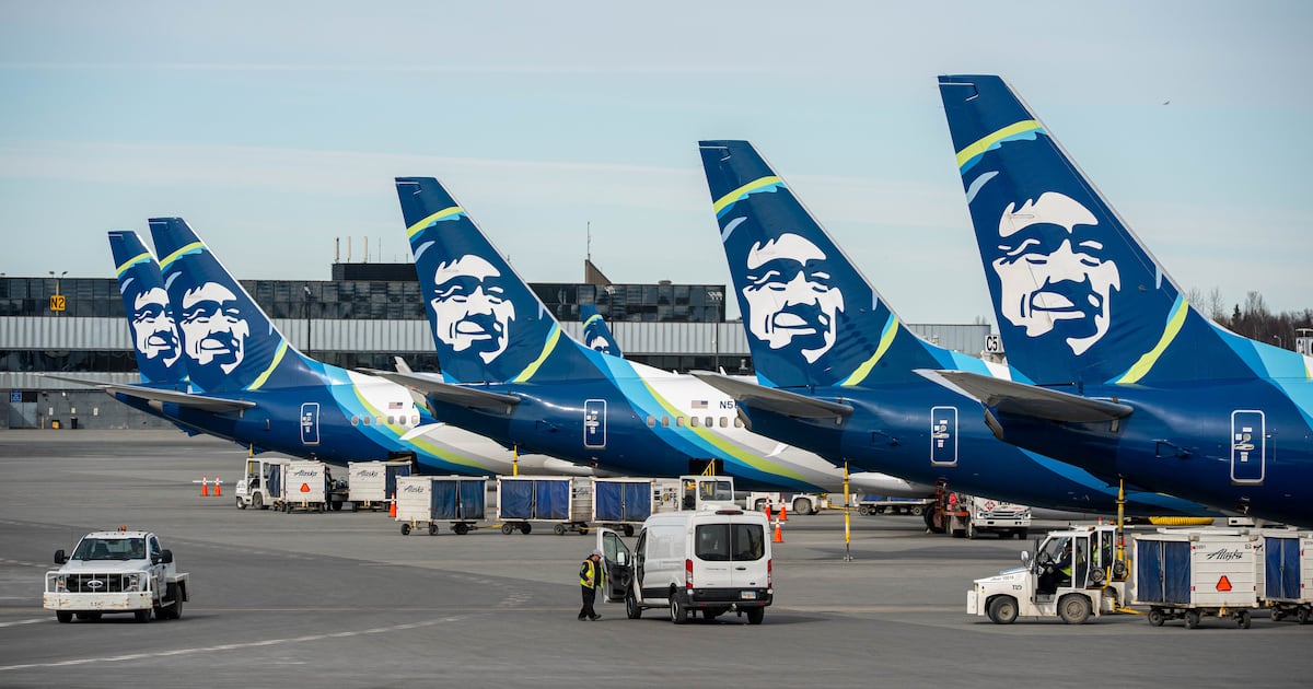 adndotcom's tweet card. The airline said the ground stop had been lifted as of 10 p.m. Alaska time, with operations resuming.