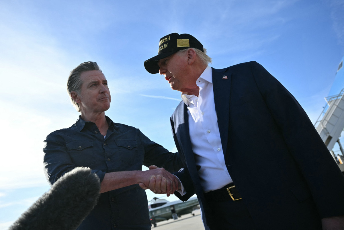 davidsiders's tweet card. As Gov. Gavin Newsom plunges deeper into a power struggle with President Donald Trump, his social media interactions with the White House have gone from measured to routinely, well, trolling.