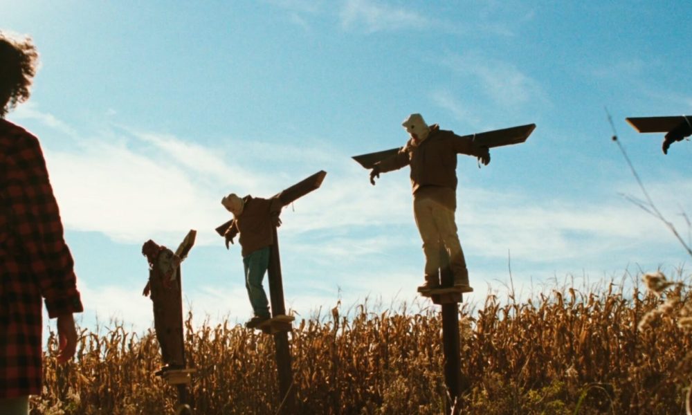 BDisgusting's tweet card. There’s something wrong with the cornfield in shot-on-35mm home invasion horror The Rows, and we’re exclusively unveiling the trailer ahead of the film’s arrival at FrightFest next month. The Rows...