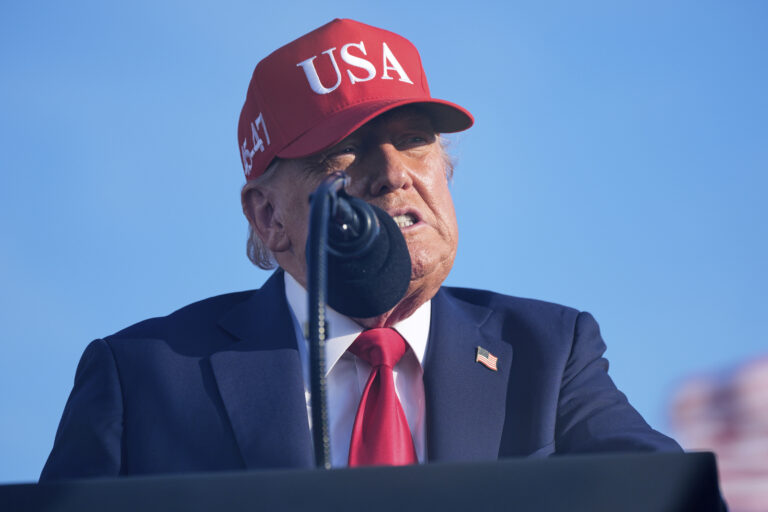 Mediaite's tweet card. "The Wall Street Journal, The Failing New York Times, The Washington Post, MSDNC, CNN, and all other Mainstream Media Liars, are ON NOTICE"