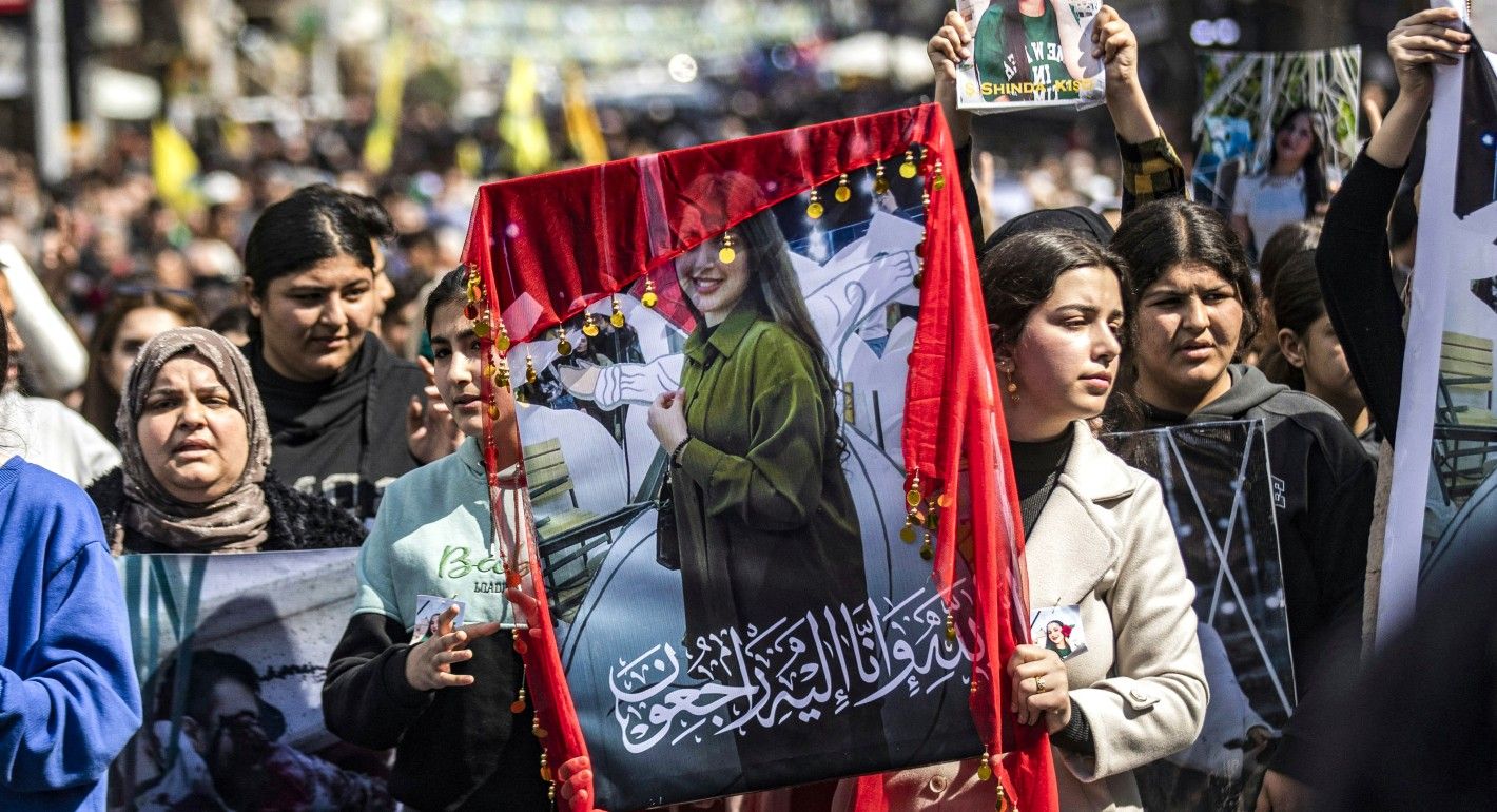 CarnegieEndow's tweet card. As Syria's interim government establishes its rule, the protections it affords minorities including Alawites will set the course for Syria's pluralistic future.
