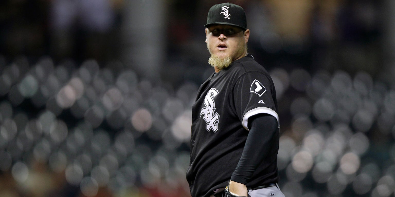 scottmerkin's tweet card. CHICAGO -- Strength is a word that quickly comes to mind when speaking about Bobby Jenks, the iconic White Sox closer who passed away Friday after a battle with Stage 4 adenocarcinoma, a form of...
