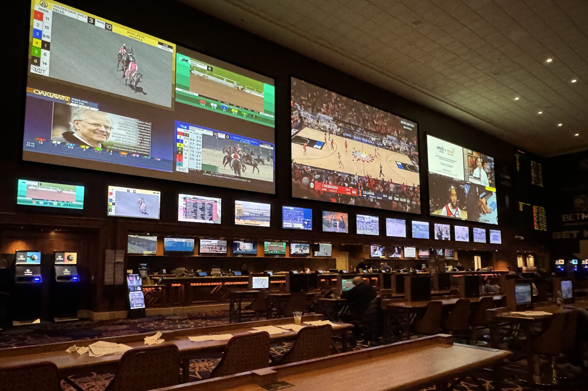 WakeSportsBIZ's tweet card. There’s still plenty of growth in the U.S. sports betting market, as new data from 2024 attests. And 95% of bets were made online.