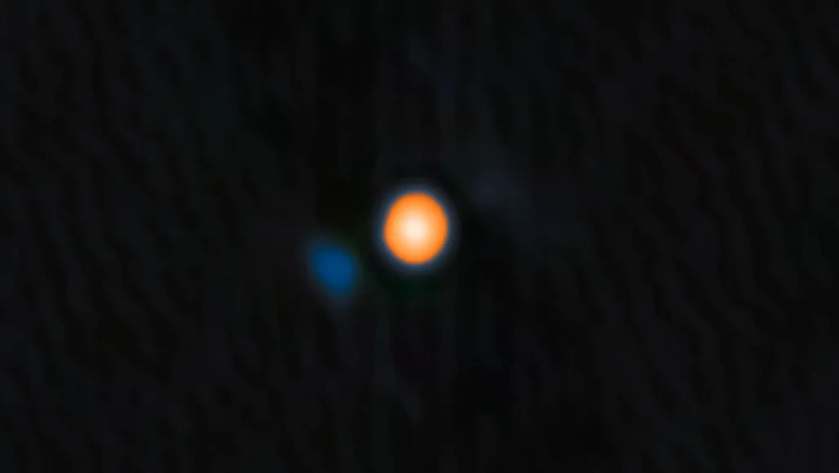 TheInsiderPaper's tweet card. Since at least the time of the ancient Egyptians, people across the world have gazed up in awe at Betelgeuse, one of the brightest stars blazing in the