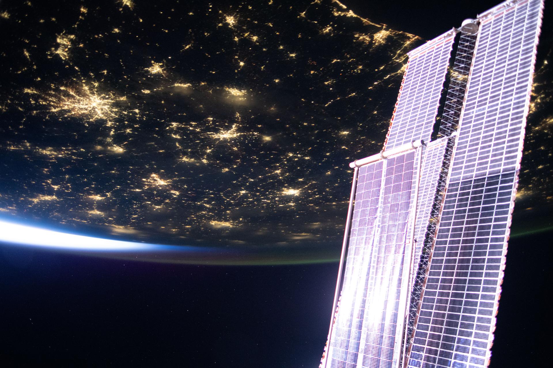Space_Station's tweet card. The Expedition 73 crew kicked off the week studying how to live and work in space during long-term missions including staying healthy in weightlessness and operating planetary robots from a spacecr...