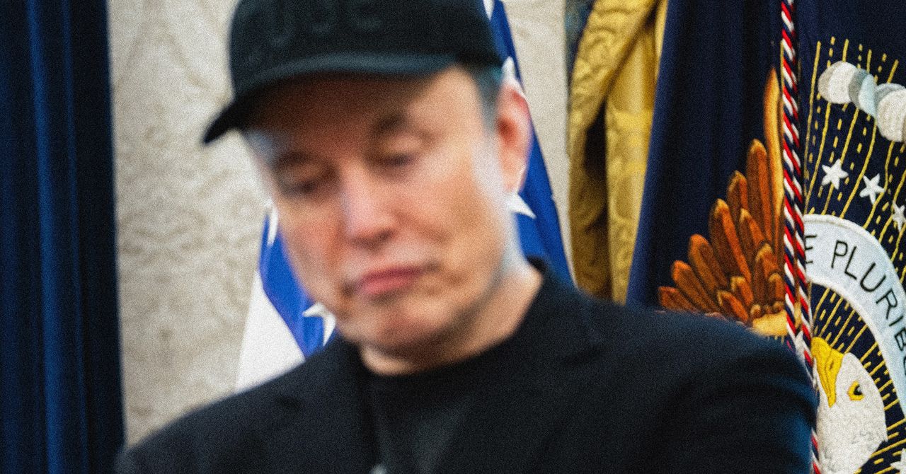car0linehaskins's tweet card. The claim appeared in a court filing related to Elon Musk’s ongoing lawsuit against Sam Altman and OpenAI. The Tesla and xAI owner has posted about his laptop numerous times in the past year.
