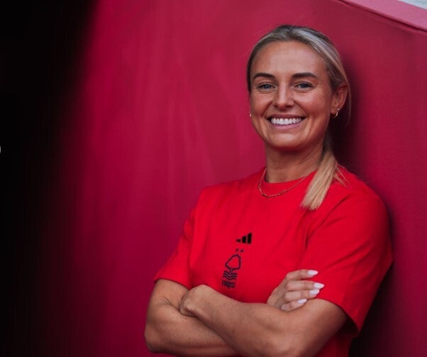 piperbradford_'s tweet card. Kirsty Smith signs for Nottingham Forest / Latest News | The Sports Spotlight