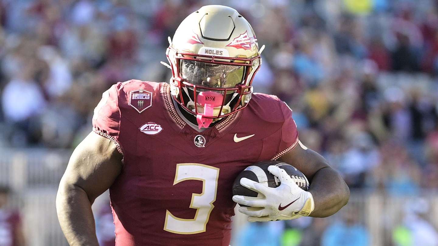 NoleGameday's tweet card. The Seminoles hold an 82 overall rating on offense.