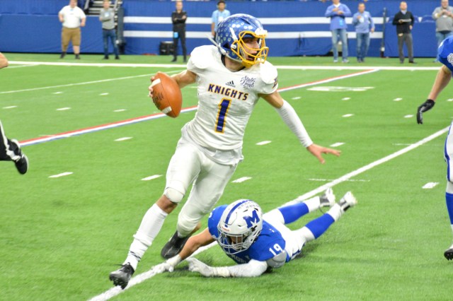 Blitz_OTH's tweet card. East Noble’s Bailey Parker on the run against Evansville Memorial in the Class 4A state championship game on Nov. 30, 2019. (OTH file photo) Recently, we unveiled our plan to name area progra…