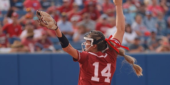 BrettGreenberg_'s tweet card. I spent two seasons covering Fouts and the Crimson Tide softball team for the Tuscaloosa News while in college. Here are a few of my favorite moments covering one of the greatest to ever do it.