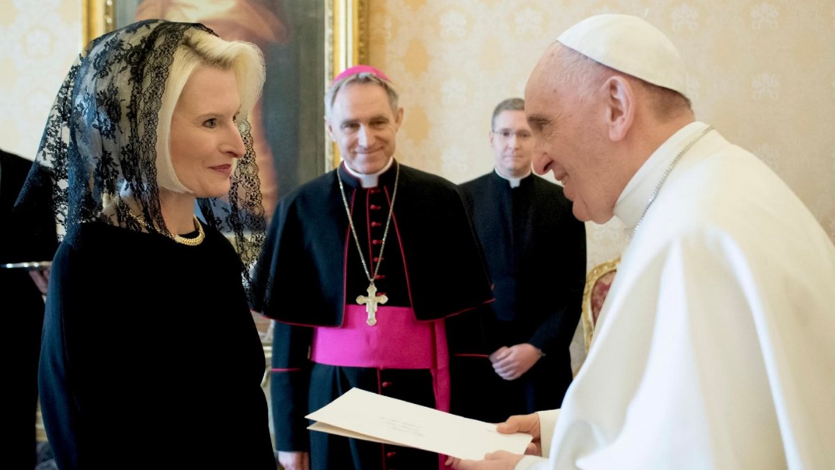 CallyGingrich's tweet card. Pope Francis’s legacy will resonate for generations to come.  It was an immense privilege to serve as the U.S. Ambassador to the Holy See during his papacy.  May he rest in peace.