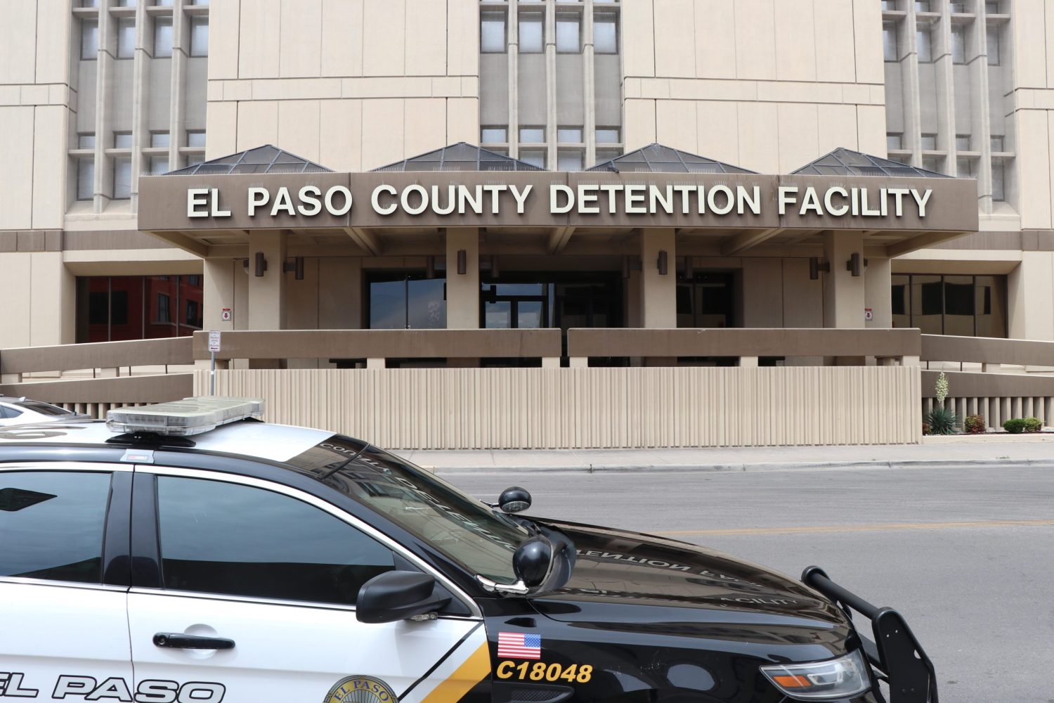 elpasomatters's tweet card. El Paso County government has taken strong stands against harsh immigration enforcement while reaping millions from jailing immigrants for the federal government.