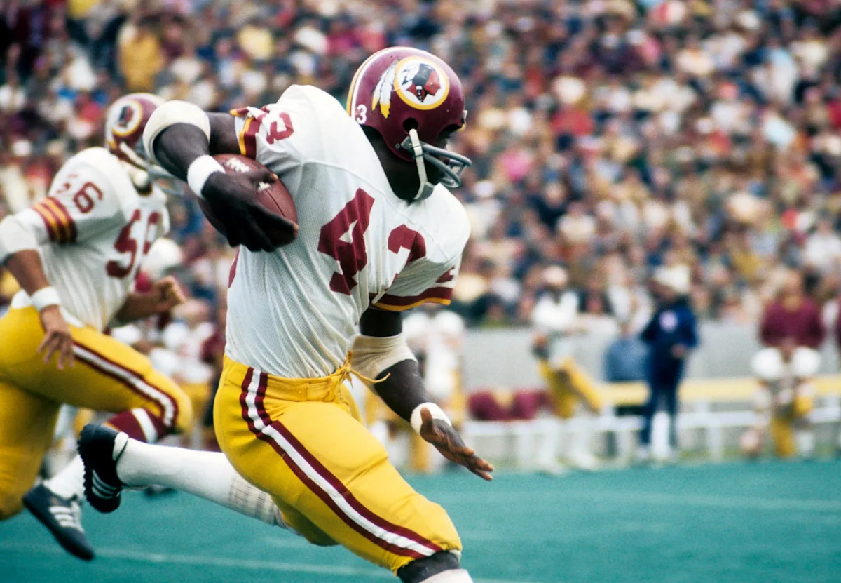 LarryBrown43's tweet card. This week, the Commanders have a real legend of the game. Sunday's home game at Northwest Stadium will see former Washington Redskins running back Larry Brown honored as the legend of the game. Brown...