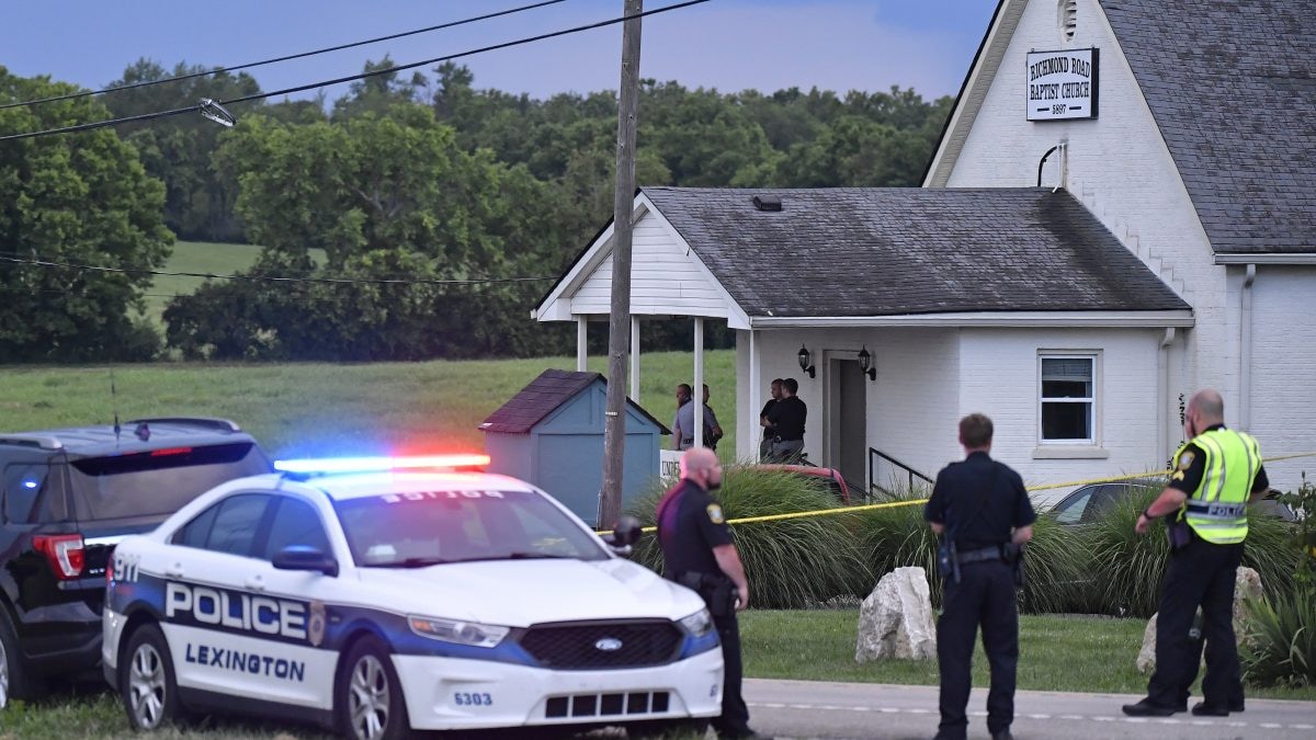 Gully_c's tweet card. Police say Guy House, 47, shot the trooper during a traffic stop near Lexington’s airport, fled in a carjacked vehicle then opened fire at Richmond Road Baptist Church, killing two women and wounding...