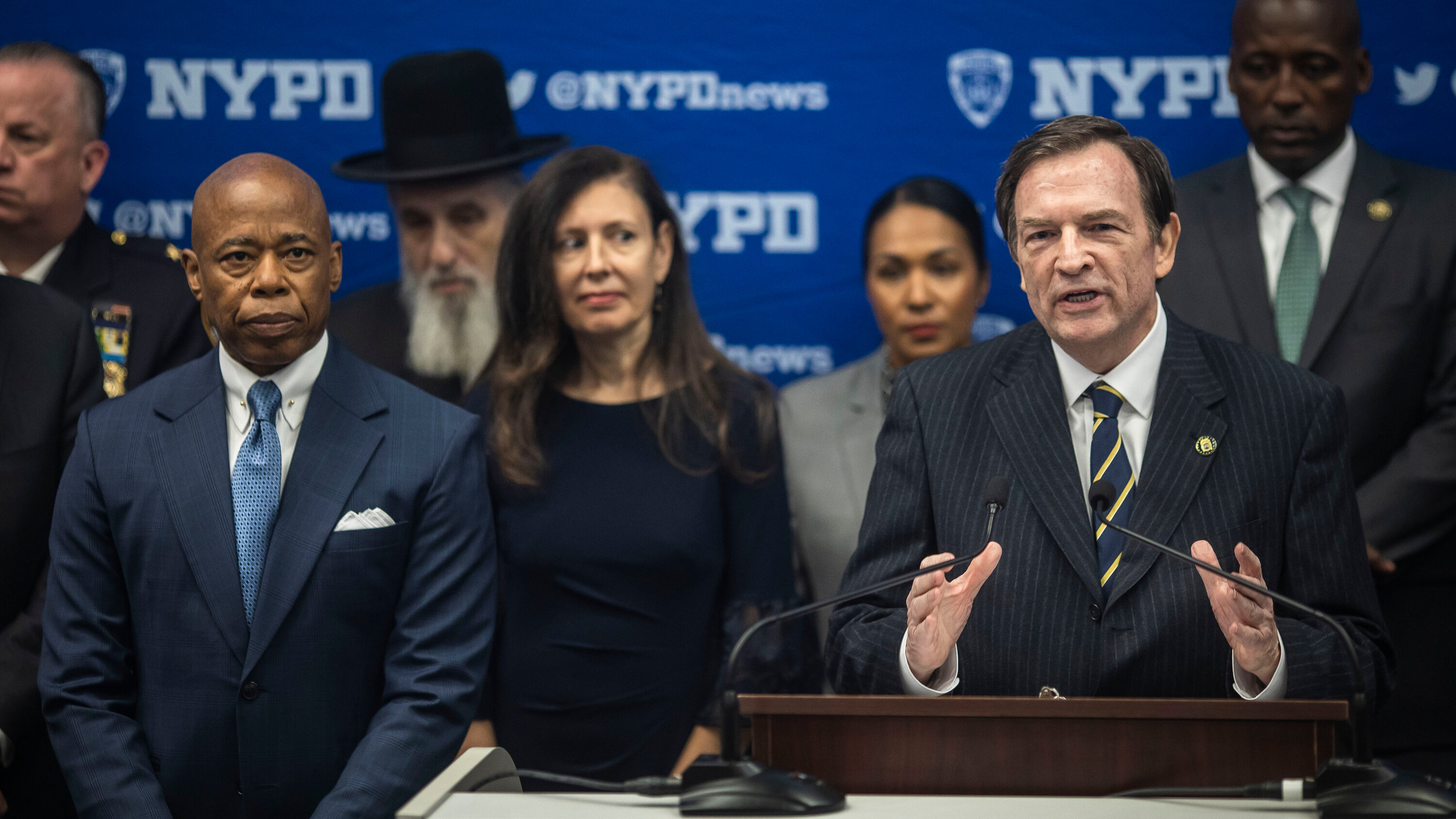 CityWatchWBAI's tweet card. The former interim police commissioner, Thomas Donlon, says the mayor and one of his close allies defamed him by questioning his cognitive abilities.