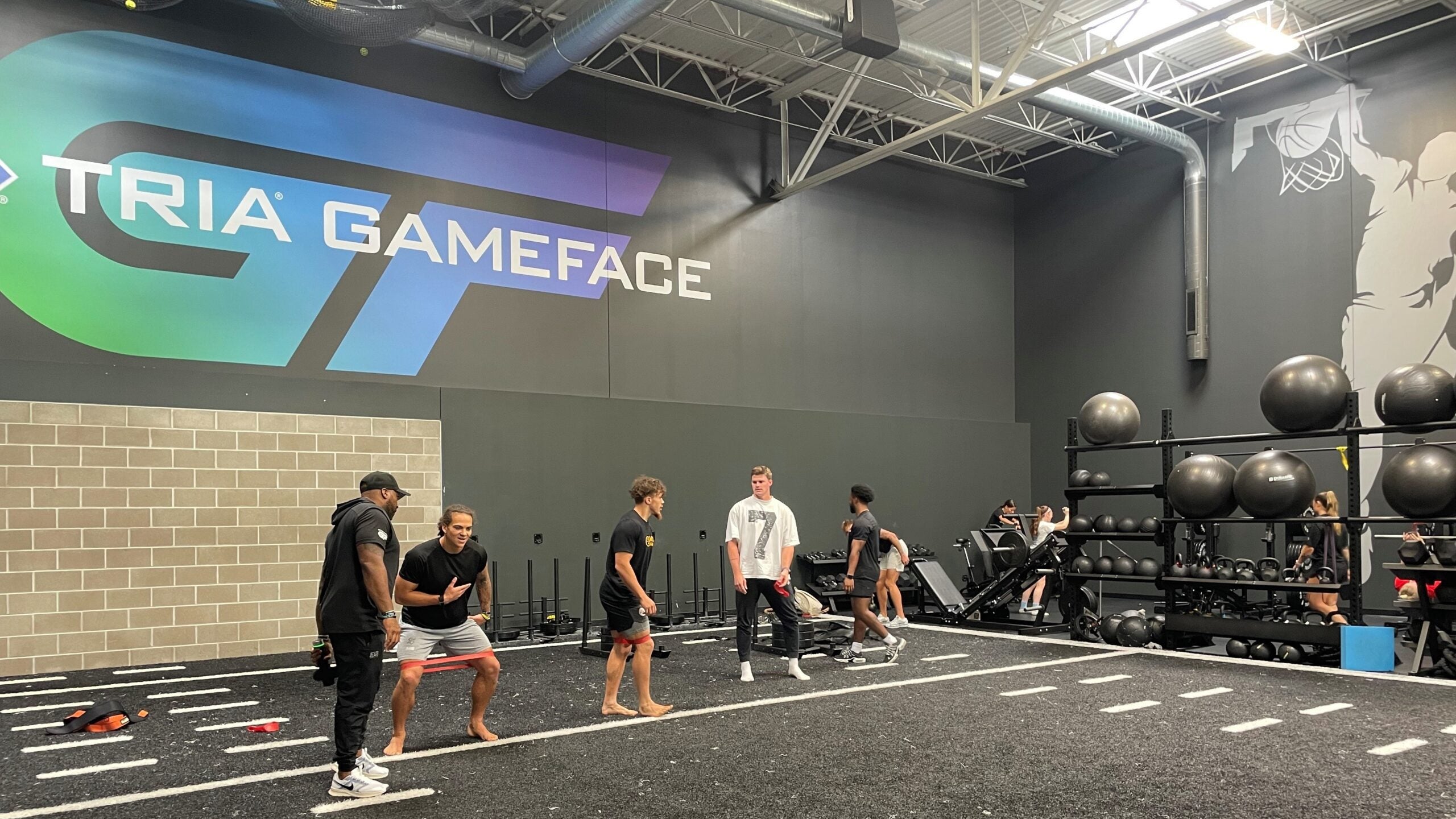 KSTP's tweet card. We connected with Steelers RB Evan Hull and Saints TE Treyton Welch at a recent workout at TRIA GameFace in St. Louis Park.After a stint on the New Orleans practice squad in 2024, Welch is fighting...