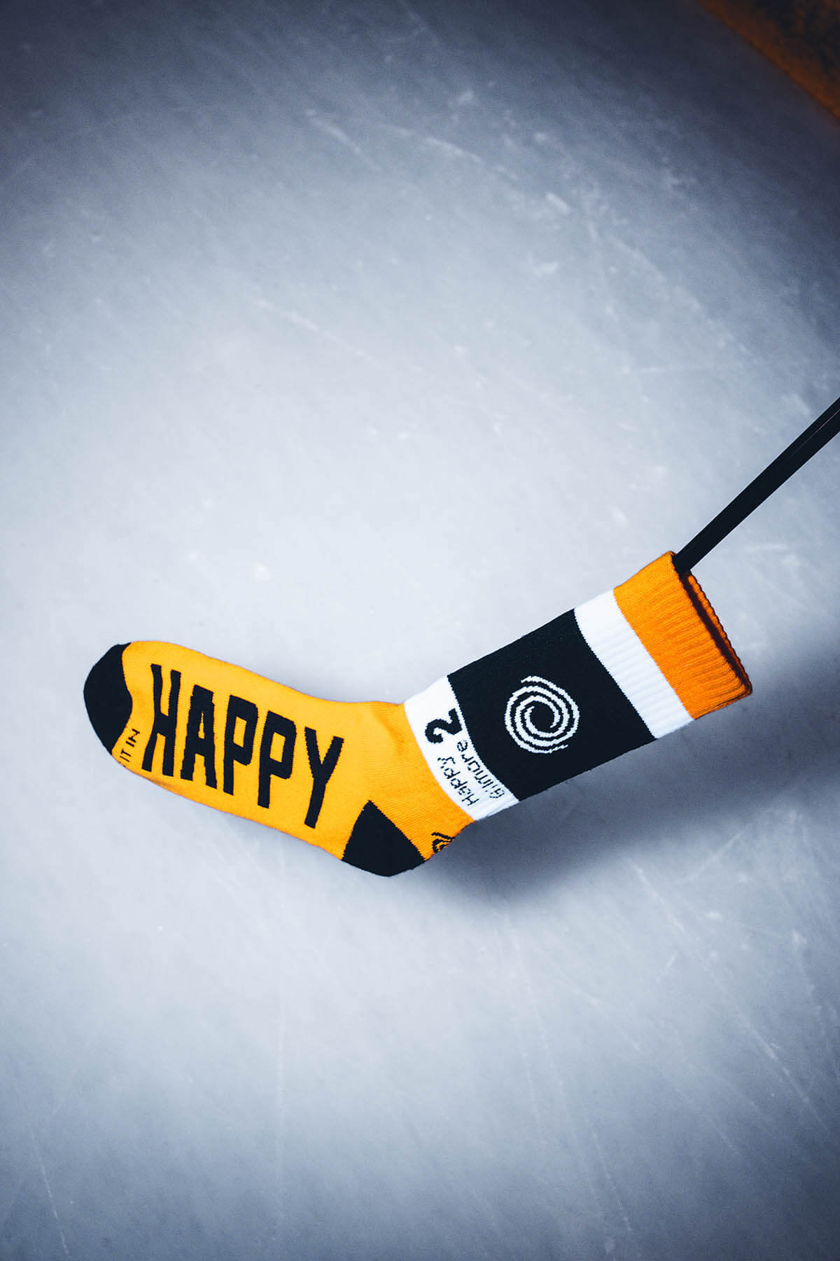 lisascherzer's tweet card. Callaway released a limited-edition Odyssey-branded hockey stick putter on July 11 that quickly sold out, despite its $500 price tag.