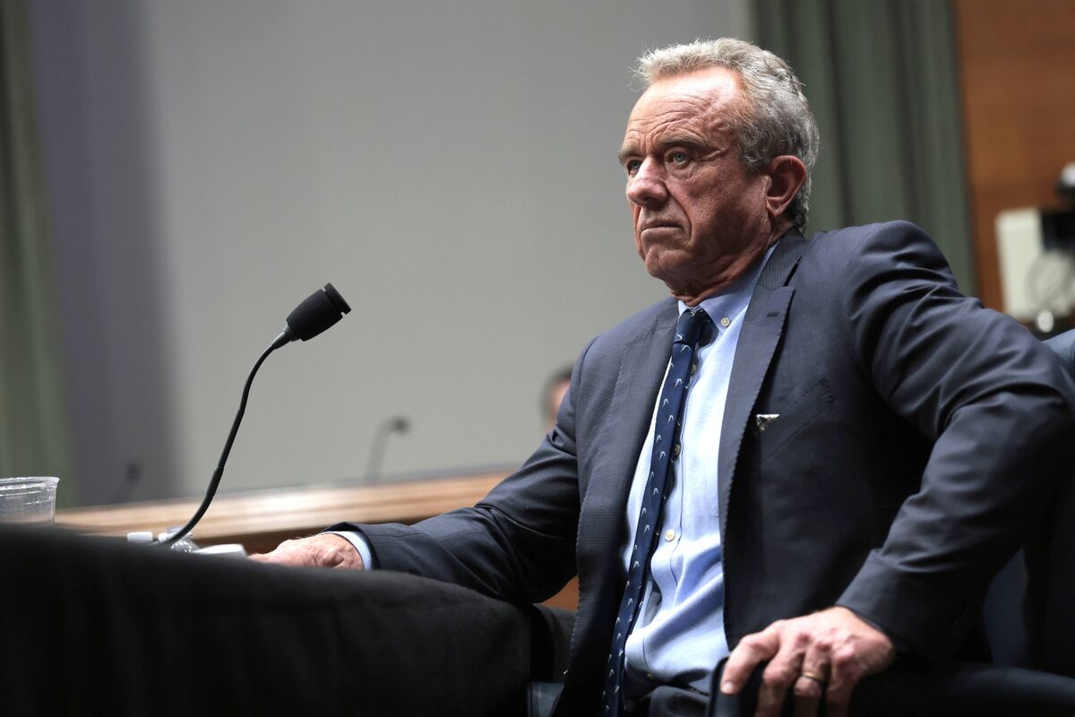 gerryfsmith's tweet card. The Department of Health and Human Services dismissed all 17 members that make up one of the main committees advising the US government on vaccine safety and policy, an unprecedented move to reshape...
