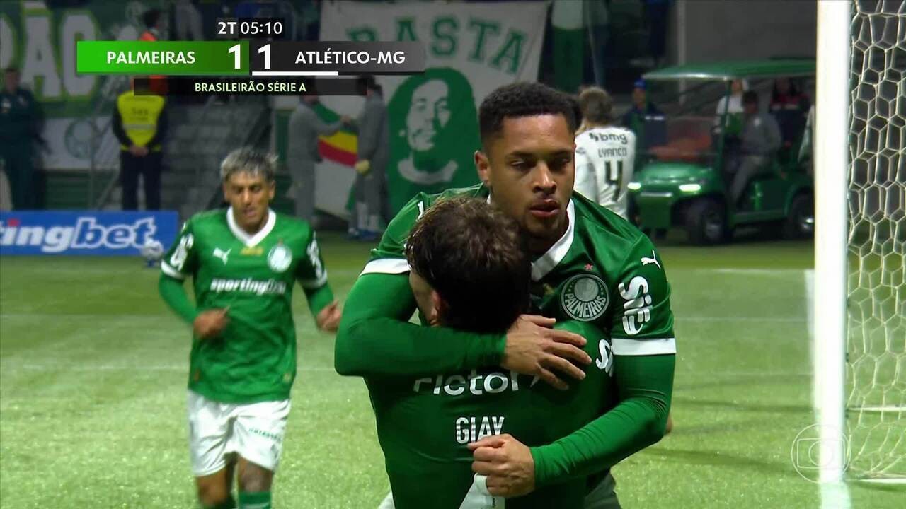 cahemota's tweet card. Diretoria alviverde não fará