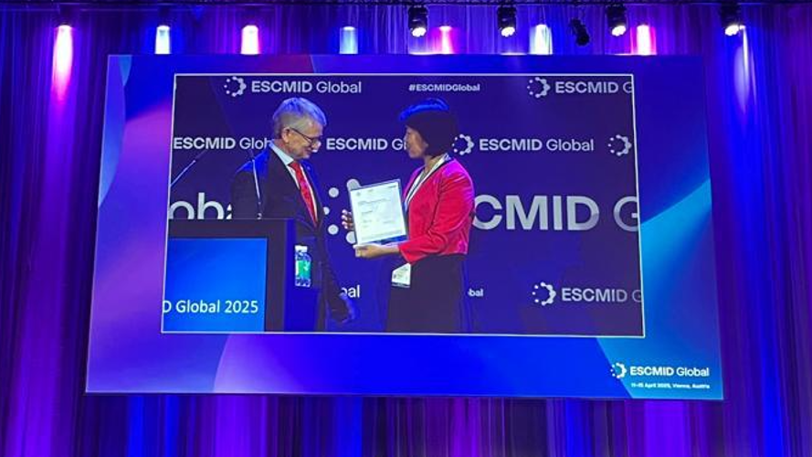 xhschan's tweet card. Oxford clinical lecturer receives ESCMID Young Investigator Award and is touchINFECTIOUS DISEASES...