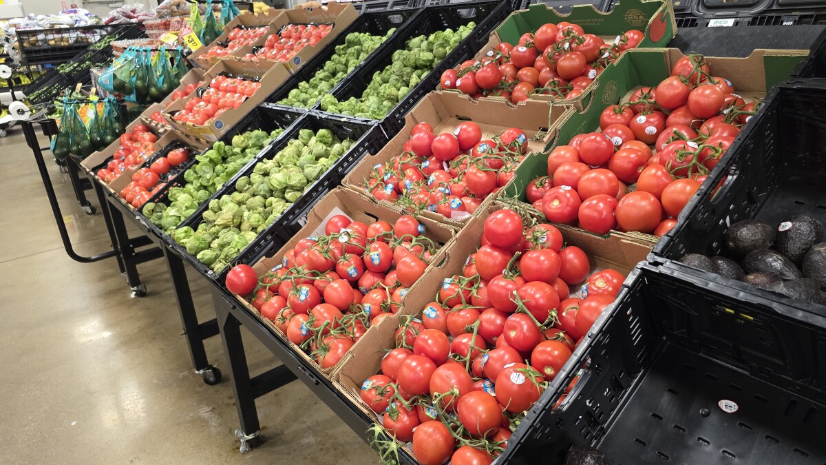 MLeoAdvisor's tweet card. Mexico-grown tomatoes supply most of the U.S. market. Tomatoes are an ingredient found in everything from condiments to main courses. They are at the center of a new worry in the trade wars because...