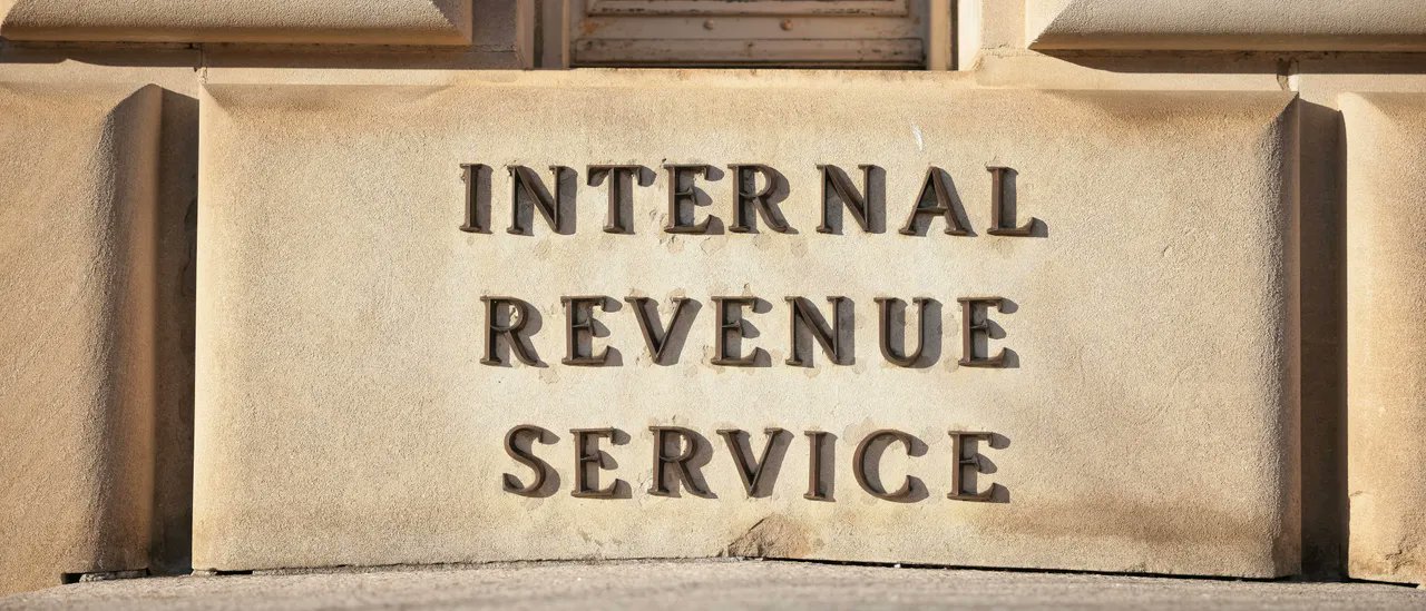 DanBackerEsq's tweet card. A watchdog group is calling on the IRS to investigate two nonprofits linked to Elizabeth Warren and George Soros for misusing their tax-exempt status. 