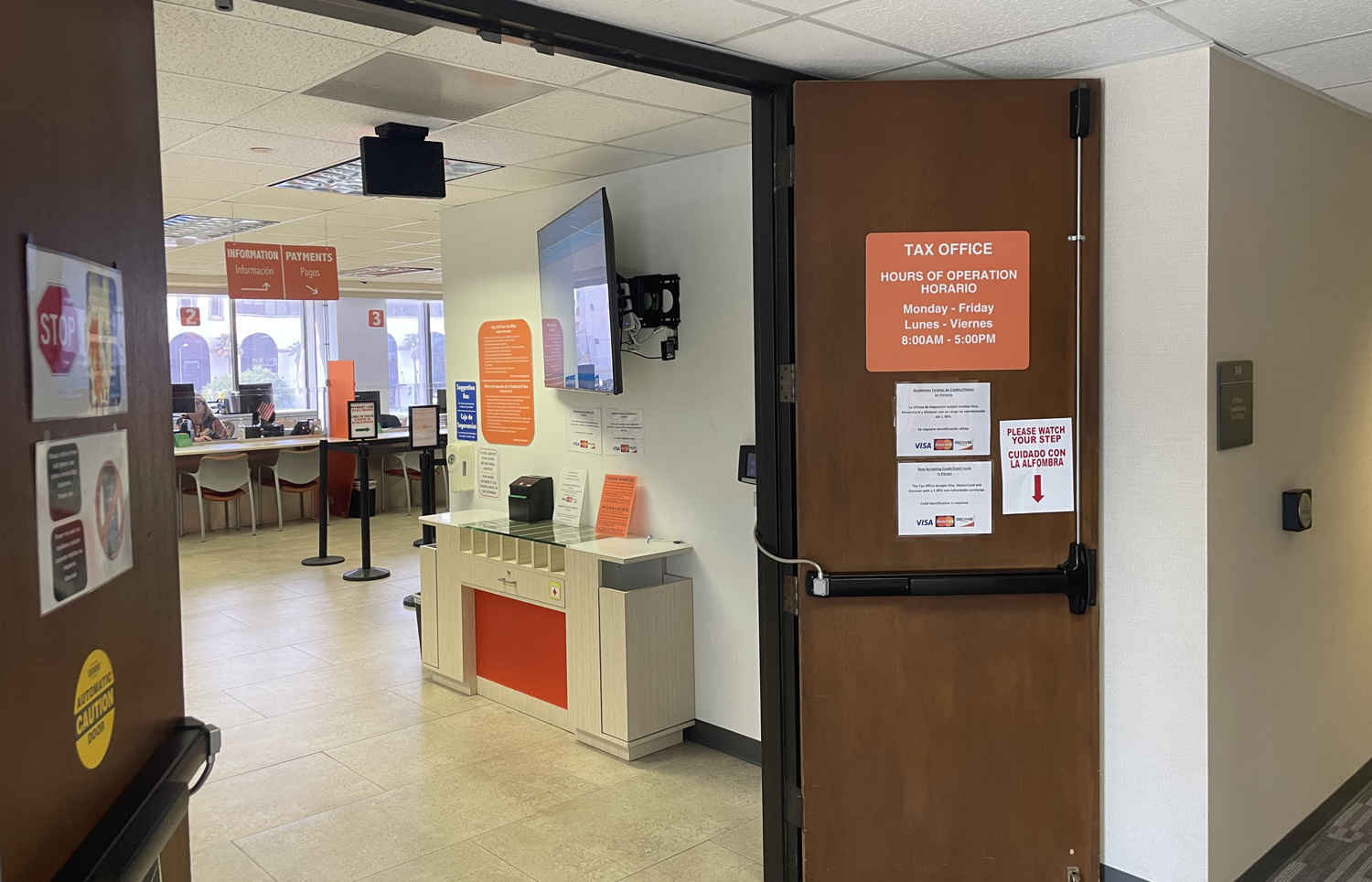 elpasomatters's tweet card. El Paso school district property taxes have gone down sharply over the past two years, but increases by other governments have eroded those savings for average taxpayers, an El Paso Matters analysis...