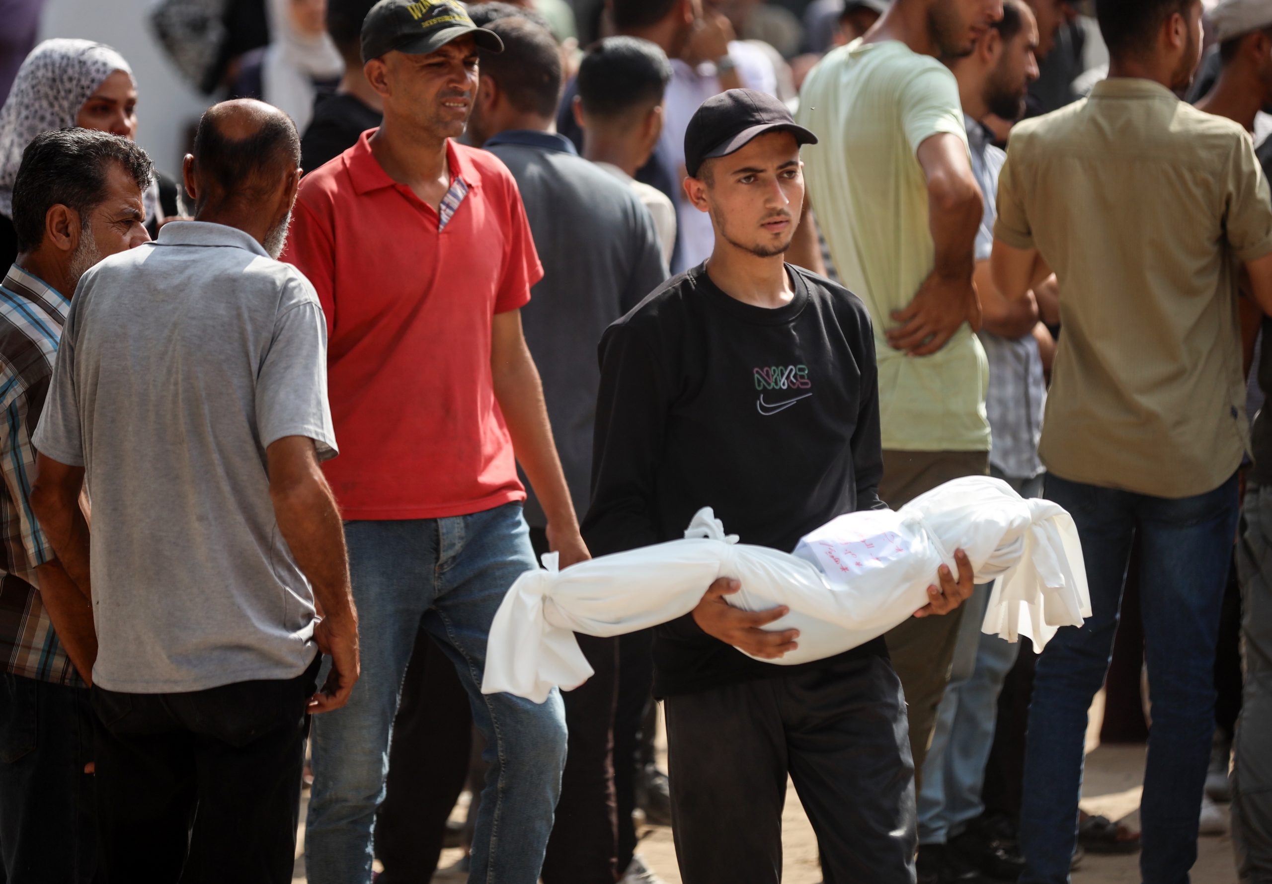CurtMills's tweet card. Gaza's Health Ministry said on Monday that Israeli forces killed 130 Palestinians and wounded 1,155 over the previous 24-hour period as airstrikes and massacres of people seeking aid continue. The...