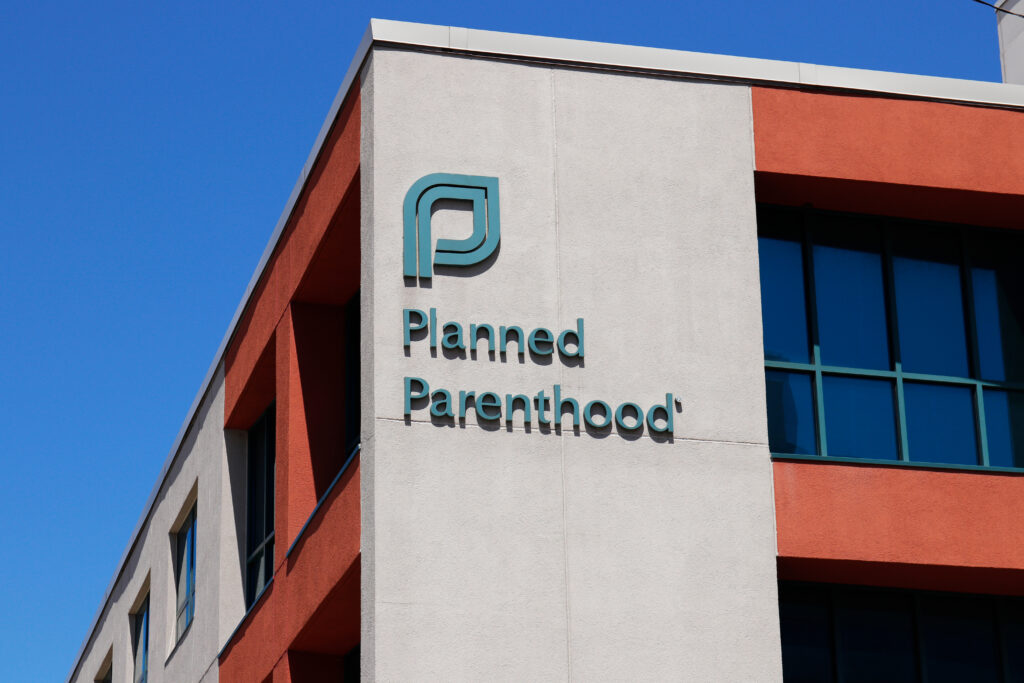LozierInstitute's tweet card. Editor’s Note: The graph included in this fact sheet was updated on 5/14/25. Abortions and Non-Abortion Services: Changes from Last Year and Long-Term Trends Planned Parenthood’s service data lags...