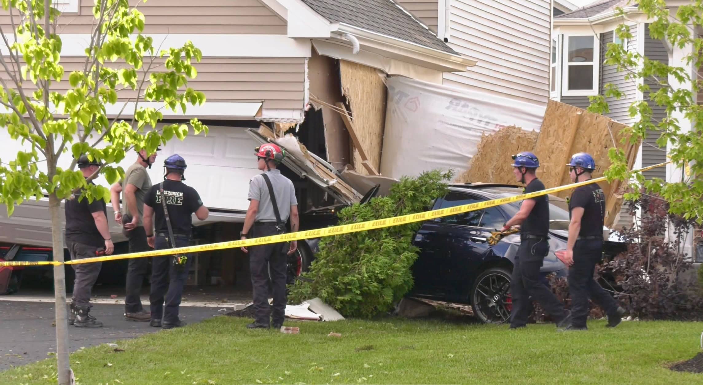 LMCScanner's tweet card. Police say a driver was arrested for reckless driving after he crashed into two homes, causing significant damage to one and injuring a homeowner, in Mundelein Saturday afternoon.