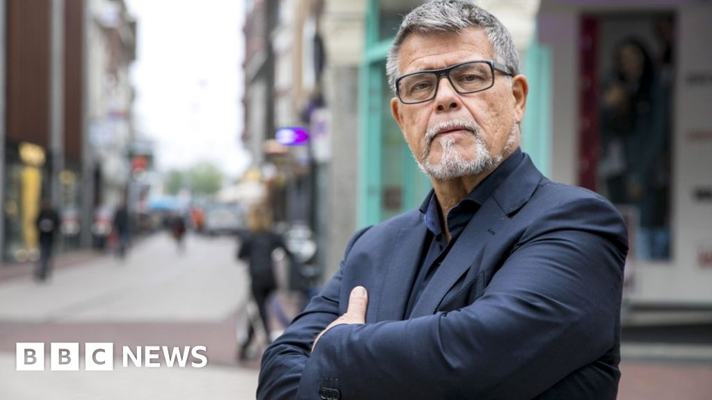 feathercraft079's tweet card. Emile Ratelband wants to officially change his birth date by 20 years to boost his Tinder prospects.