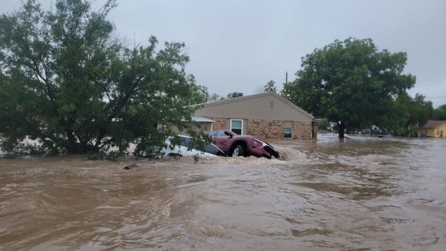 DirectRelief's tweet card. Flash flooding continues to threaten Texas communities, even as the official death toll from this weekend’s disaster has risen to 95, including dozens of children. Search and rescue teams have race…