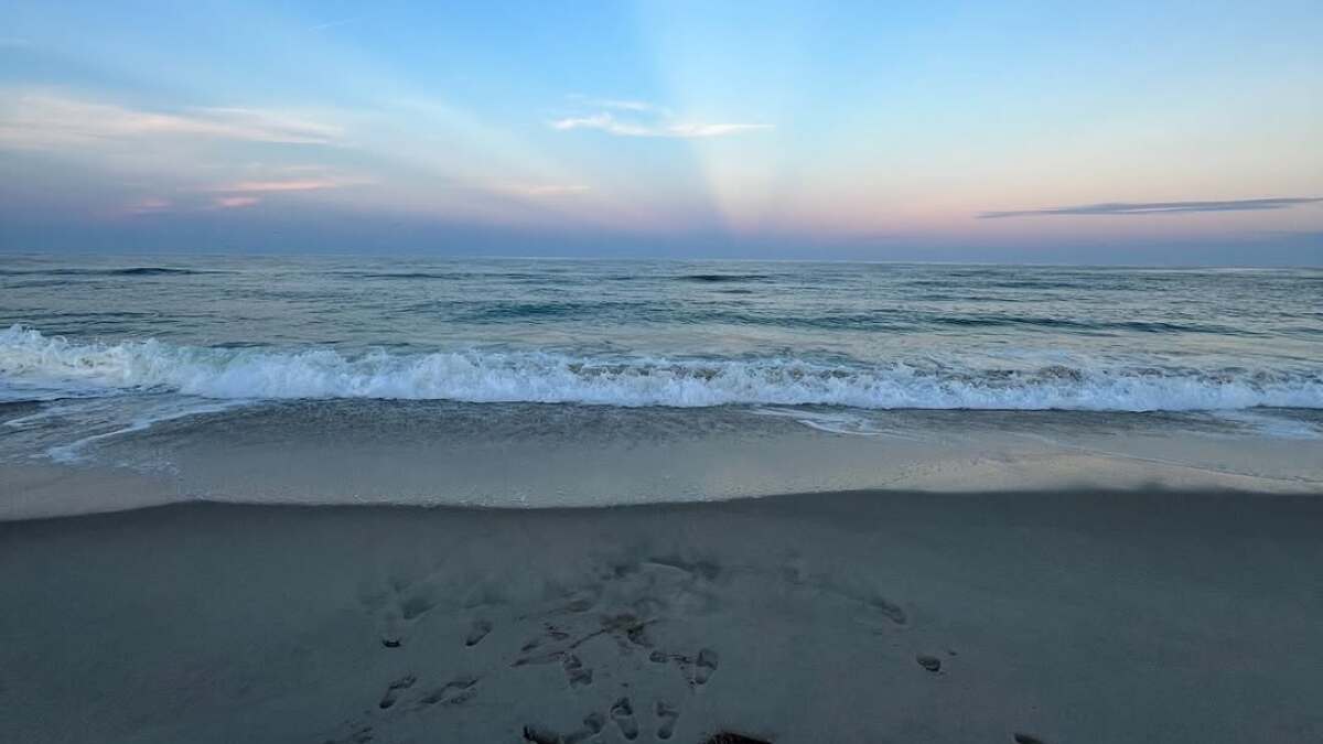 WMAR2News's tweet card. An 18-year-old man is dead after drowning at Assateague Island National Seashore Thursday evening...
